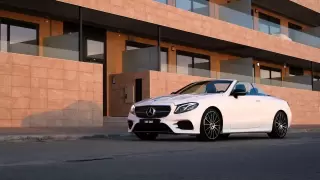 Mercedes-Benz E 220 d AMG Line Aut. — fotografia 1
