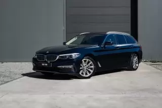 BMW 520 d Line Luxury Auto — fotografia 1