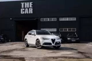 Alfa Romeo Stelvio 2.2 D Veloce Ti Q4 AT8 — fotografia 1