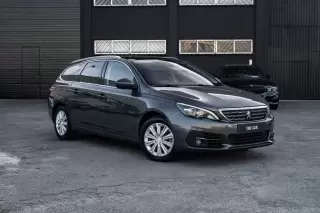 Peugeot 308 SW 1.5 BlueHDi Allure Pack — fotografia 1
