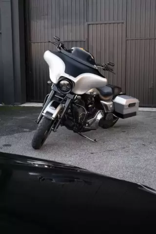 Harley-Davidson Electra Electra Glide Ultra Edition 100 anos — fotografia 1