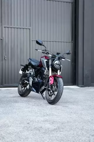 Honda CBR — fotografia 1