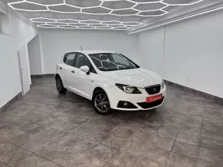 Seat Ibiza 1.2 TDi Style — fotografia 1