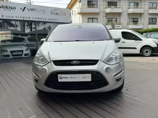 Ford S-Max 1.6 TDCi Titanium 7L — fotografia 1