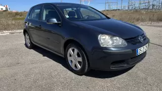 VW Golf 1.4 FSi Trendline — fotografia 1