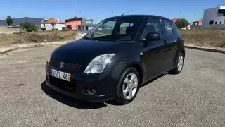 Suzuki Swift 1.3 DDIS — fotografia 1