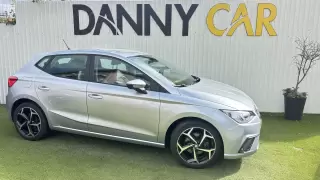 Seat Ibiza 1.6 TDI Xcellence — fotografia 1