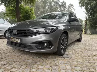 Fiat Tipo 1.3 MultiJet — fotografia 1