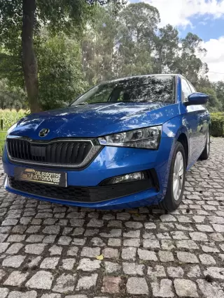 Skoda Scala 1.0 TSI Style DSG — fotografia 1