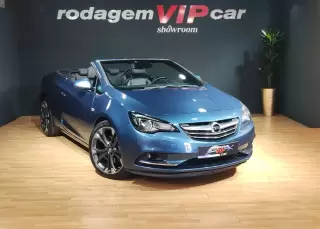 Opel Cascada 2.0 CDTI S/S — fotografia 1