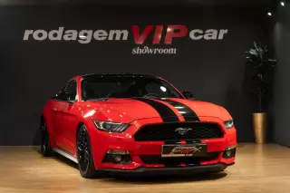 Ford Mustang 2.3 Eco Boost Aut. — fotografia 1