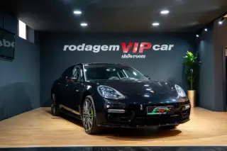 Porsche Panamera Sport Turismo 4 E-Hybrid — fotografia 1