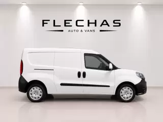 Fiat DOBLO MAXI 3 LUGARES — fotografia 1