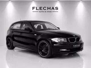 BMW 120 d — fotografia 1