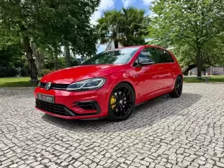 VW Golf R 4motion Bluemotion Dsg — fotografia 1