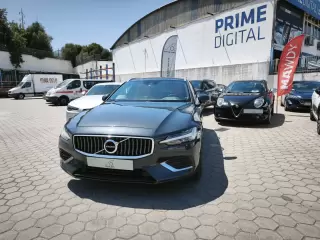 Volvo V60 2.0 T8 AWD TE Inscription Expression — fotografia 1
