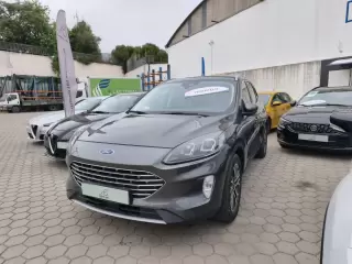Ford Kuga 2.5 PHEV Titanium — fotografia 1