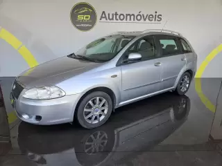 Fiat Croma 1.9 M-Jet — fotografia 1