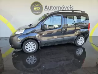 Peugeot Bipper Tepee HDi 75 — fotografia 1