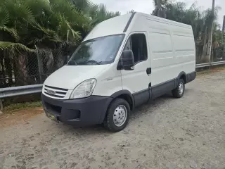 Iveco Daily L2h2 — fotografia 1