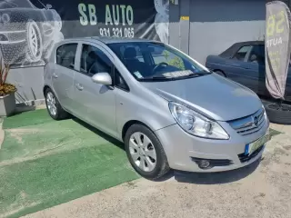 Opel Corsa 1.3 CDTi Cosmo — fotografia 1