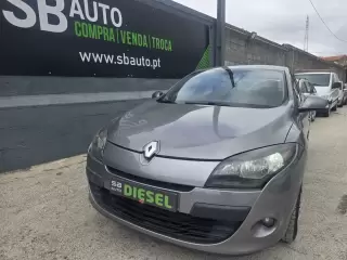 Renault Mégane 1.5 dCi Dynamique S — fotografia 1