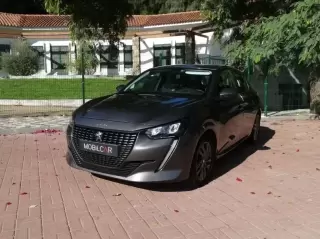 Peugeot 208 1.2 PureTech Active Pack — fotografia 1
