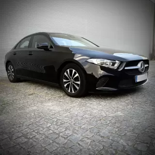 Mercedes-Benz A 180 Limousine d Style Plus Aut. — fotografia 1