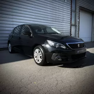 Peugeot 308 BlueHDi FAP 130 EAT8 Stop & Start Active Pack — fotografia 1