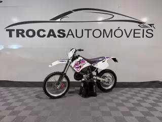 KTM EXC 300 — fotografia 1