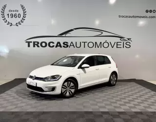 VW e-Golf AC/DC — fotografia 1
