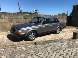 Volvo 244 GL injection — fotografia 1