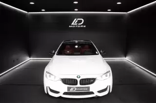 BMW M4 DKG — fotografia 1