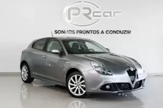 Alfa Romeo Giulietta 1.6 — fotografia 1