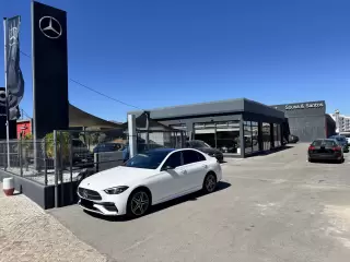 Mercedes-Benz C 300 de AMG Line — fotografia 1