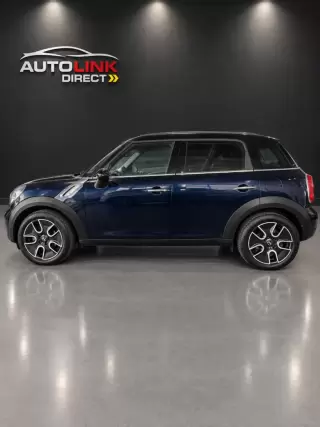 MINI Cooper Cooper Countryman — fotografia 1