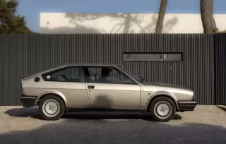 Alfa Romeo Sprint Veloce 1.3 — fotografia 1
