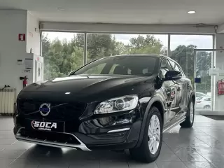 Volvo V60 Cross Country CX AUT. Nacional — fotografia 1
