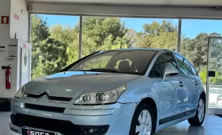 Citroën C4 1.6 HDi - Nacional — fotografia 1