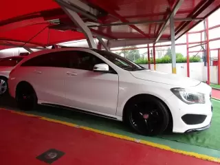 Mercedes-Benz CLA 200 d 7G-DCT AMG Line — fotografia 1
