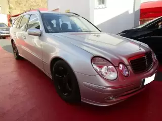 Mercedes-Benz E 270 — fotografia 1