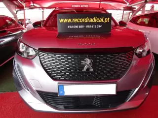 Peugeot 2008 Bluehdi 110 Allure Pack — fotografia 1