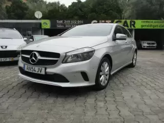 Mercedes-Benz A 180 Cdi Blueefficiency Urban — fotografia 1