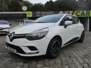 Renault Clio 1.5 dCi Zen — fotografia 1