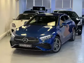 Mercedes-Benz A 250e Limousine AMG Line — fotografia 1