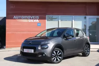 Citroën C3 1.2 PureTech Shine — fotografia 1