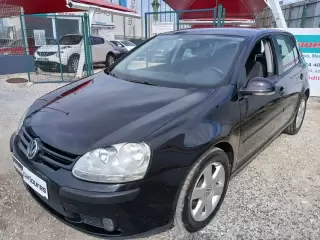VW Golf 1.4 FSi Trendline — fotografia 1