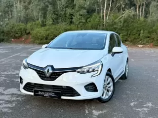 Renault Clio 1.0 TCe Intens — fotografia 1