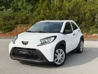 Toyota Aygo X Standard — fotografia 1