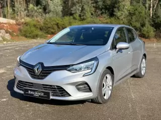 Renault Clio 1.5 Blue dCi Intens — fotografia 1